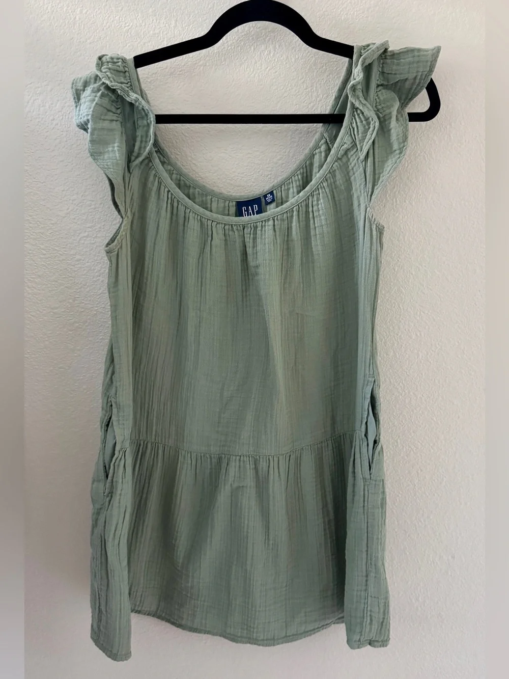 GAP Women's Sage Green Ruffle Sleeve dress